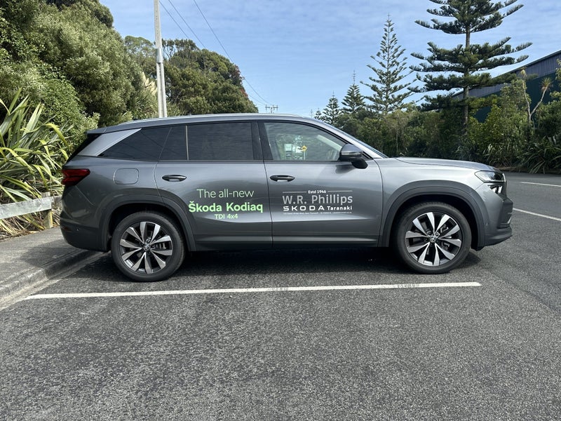 2025 Skoda Kodiaq Selection TDI 142kW image 5