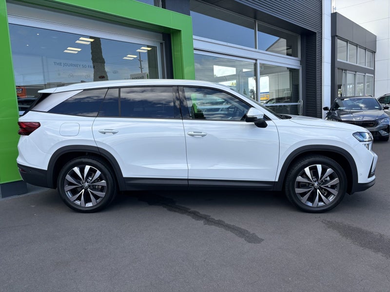 2025 Skoda Kodiaq SELECTION TDI 142Kw image 3