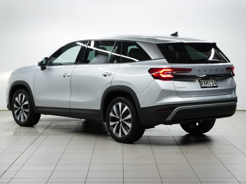 2025 Skoda Kodiaq Selection TDI 142kW image 3