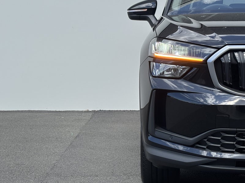 2025 Skoda Kodiaq Selection TDI 142kW image 3