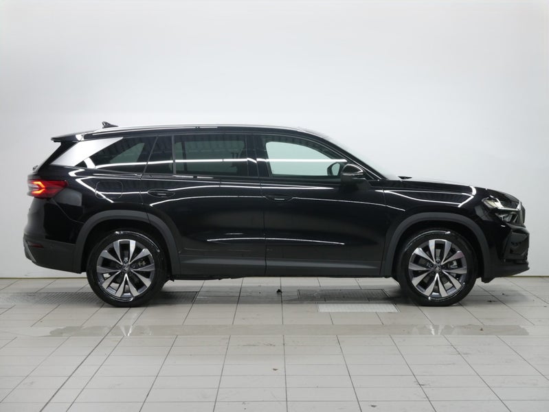 2025 Skoda Kodiaq Selection TDI 142kW image 5