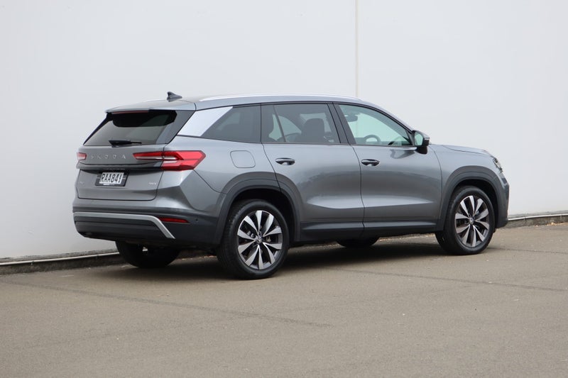 2025 Skoda Kodiaq SelectionTDI 142kw image 3