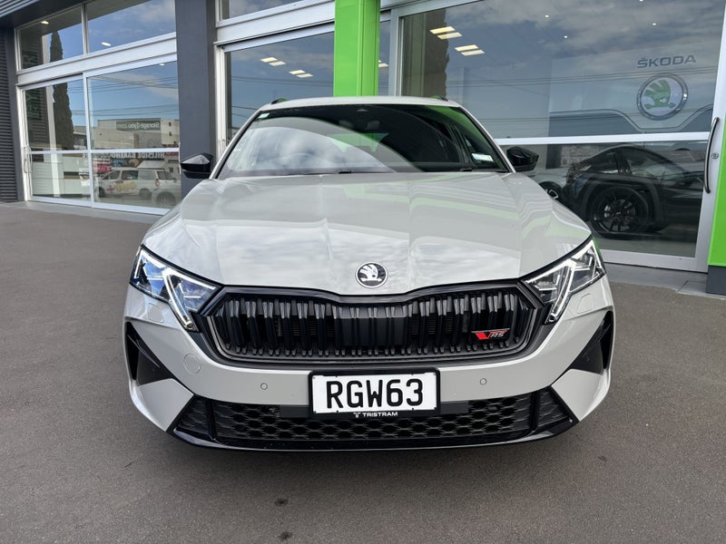2025 Skoda Octavia RS Wagon 195Kw 2.0PT image 3