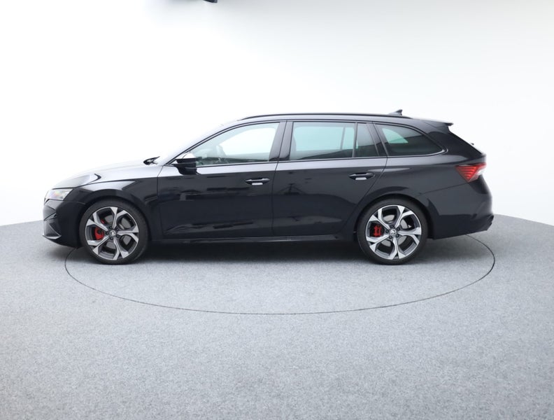 2025 Skoda Octavia Rs Wagon 195Kw 2.0Pt image 5