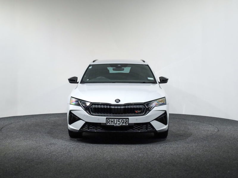 2025 Skoda Octavia RS + Wagon 195Kw image 3