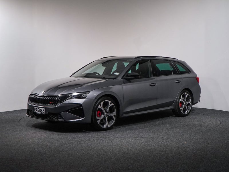 2025 Skoda Octavia Wagon RS Tsi 195kW image 4