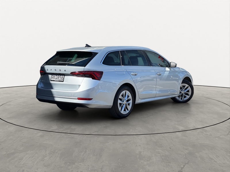 2025 Skoda Octavia Wagon Style TSI 110kW image 4