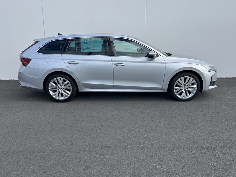 2025 Skoda Octavia Wagon TSI 110kW image 2