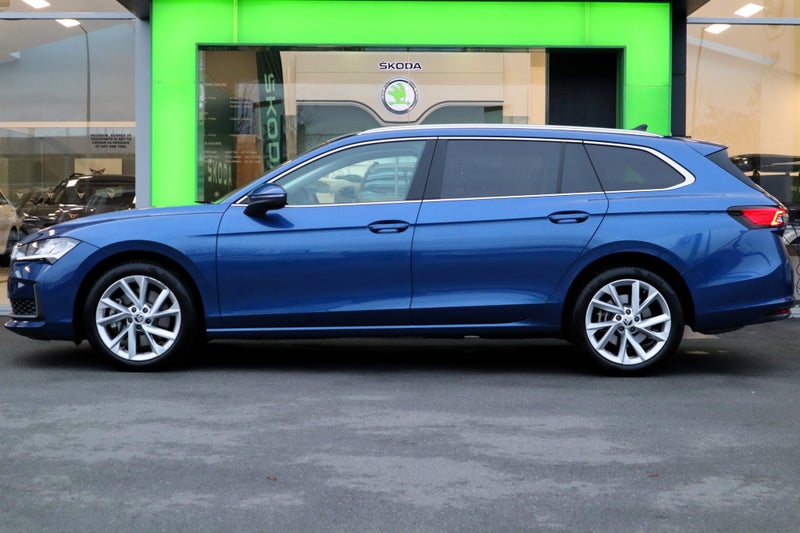 2025 Skoda Superb Selection Wagon 195kW 2.0L Tu... image 5