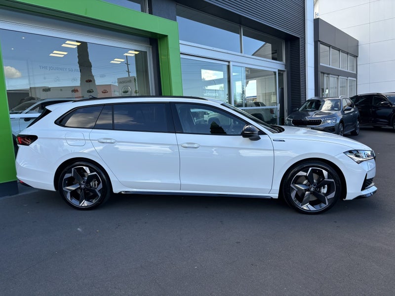 2025 Skoda Superb Sportline 195KW 2.0P image 5