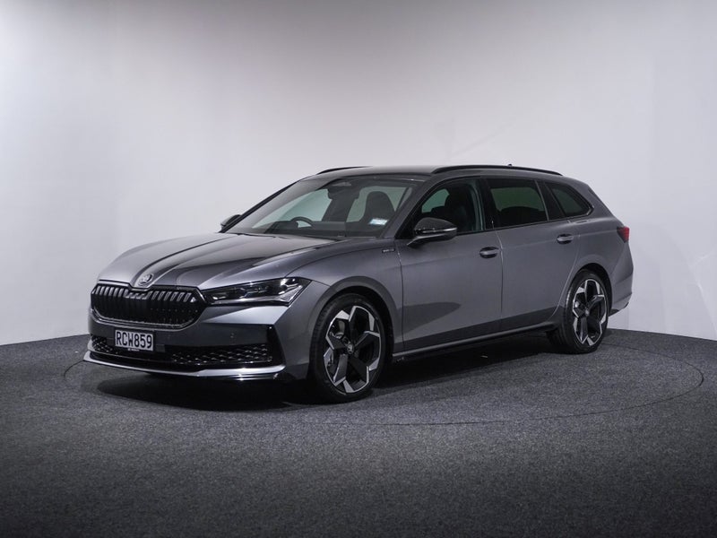 2025 Skoda Superb Sportline Wagon 4x4 195kW image 4