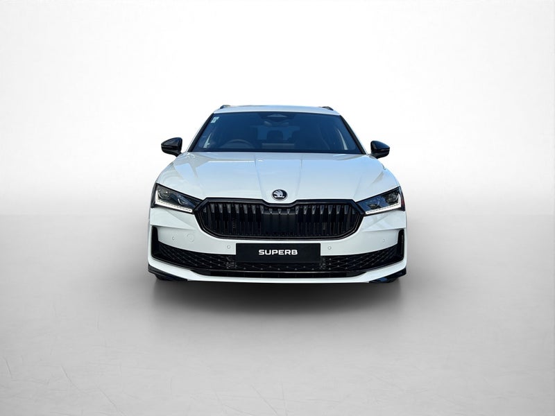 2025 Skoda Superb Wagon Sportline TSI 195 image 2