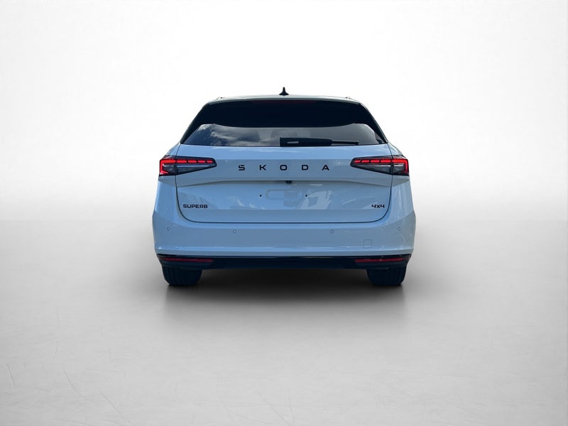 2025 Skoda Superb Wagon Sportline TSI 195 image 5