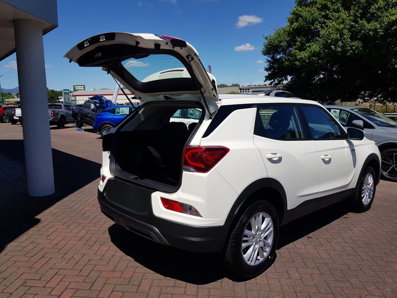 2025 SsangYong Korando Sport 1.5 Petrol Auto image 4