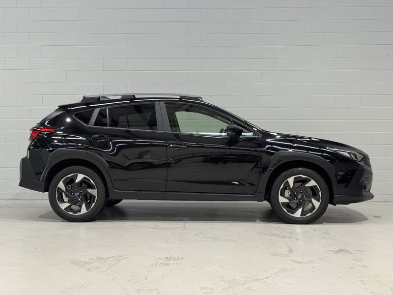 2025 Subaru Crosstrek 2.0 Premium image 3