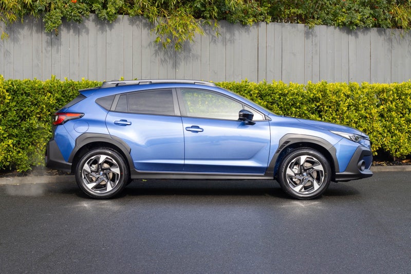 2025 Subaru Crosstrek 2.0 Premium Auto image 2