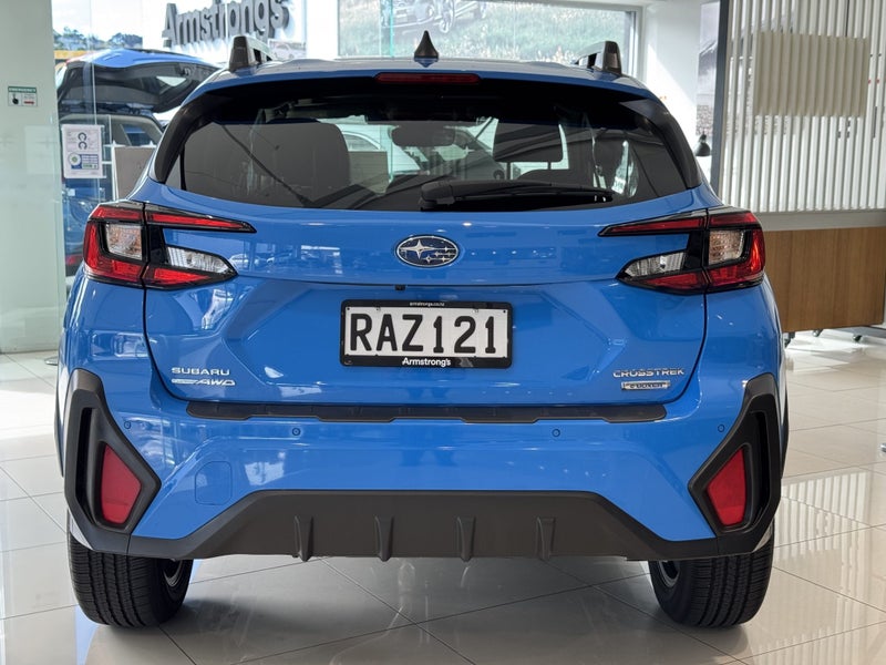 2025 Subaru Crosstrek Premium 2.0L Mild Hybrid AWD image 5