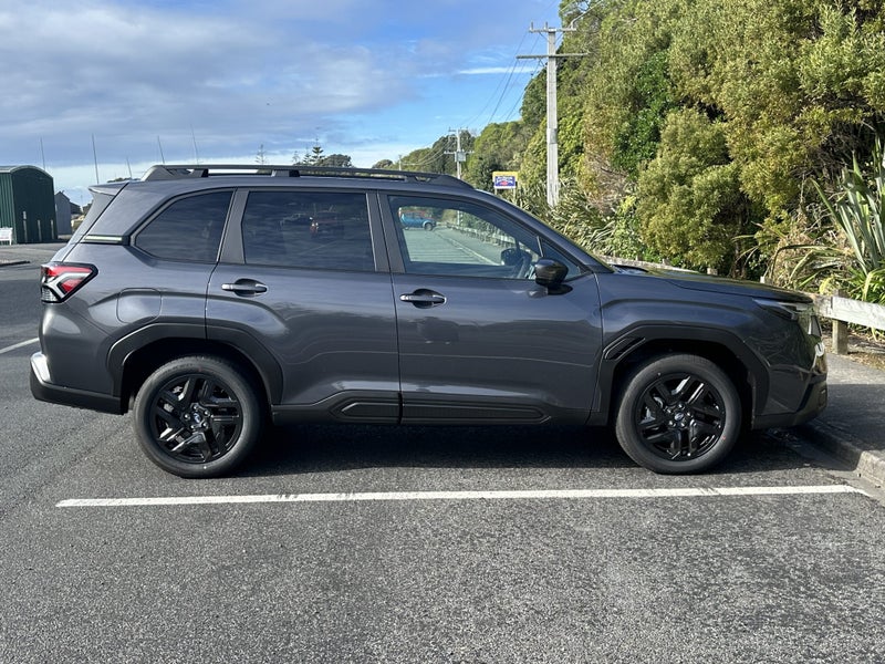 2025 Subaru Forester 2.5 AWD Sport image 5