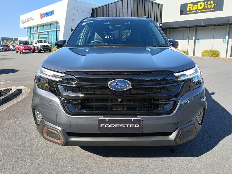 2025 Subaru Forester 2.5 Hybrid Sport CVT image 2