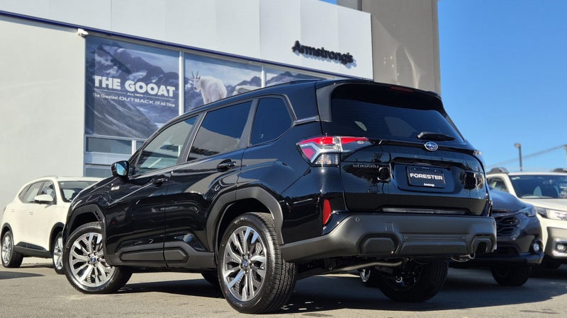 2025 Subaru Forester ALL-NEW | Hybrid 2.5L TOUR... image 2