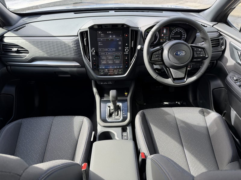 2025 Subaru Forester AWD Hybrid image 5