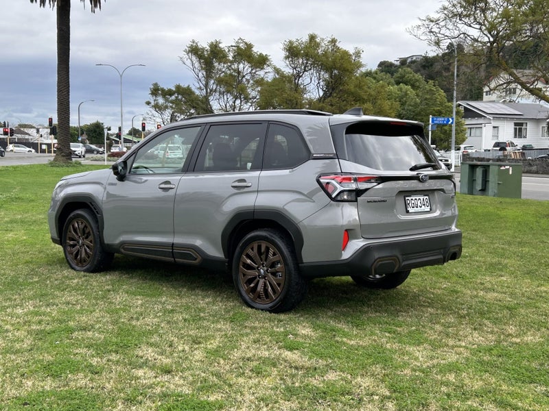 2025 Subaru Forester Hybrid Sport All Wheel Drive image 5