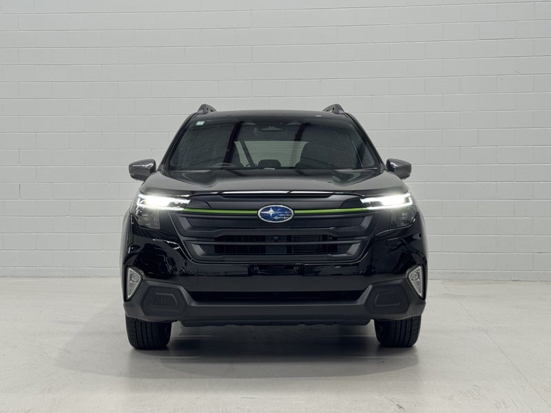 2025 Subaru Forester Sport AWD image 2