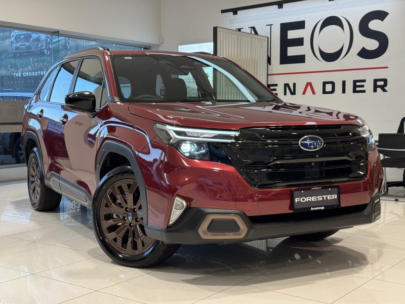 2025 Subaru Forester Strong Hybrid Sport 2.5L AWD image 1
