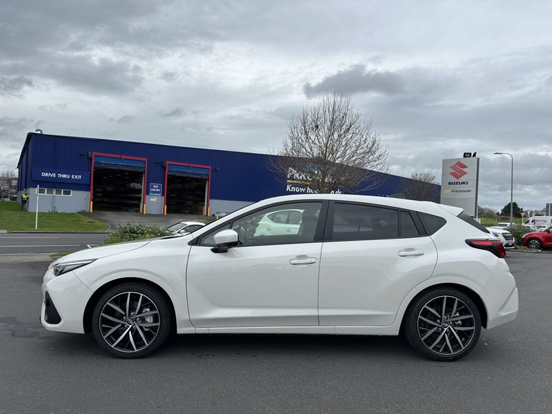 2025 Subaru Impreza 2.0I-S ES image 4