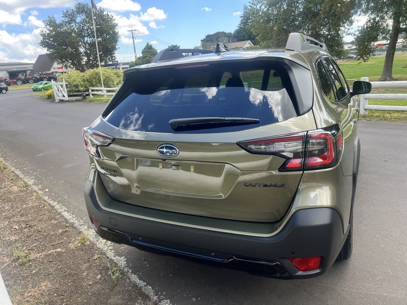 2025 Subaru Outback 2.5 X Auto image 4