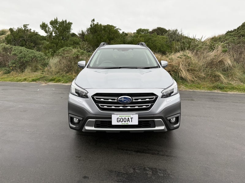 2025 Subaru Outback 2.5i image 2