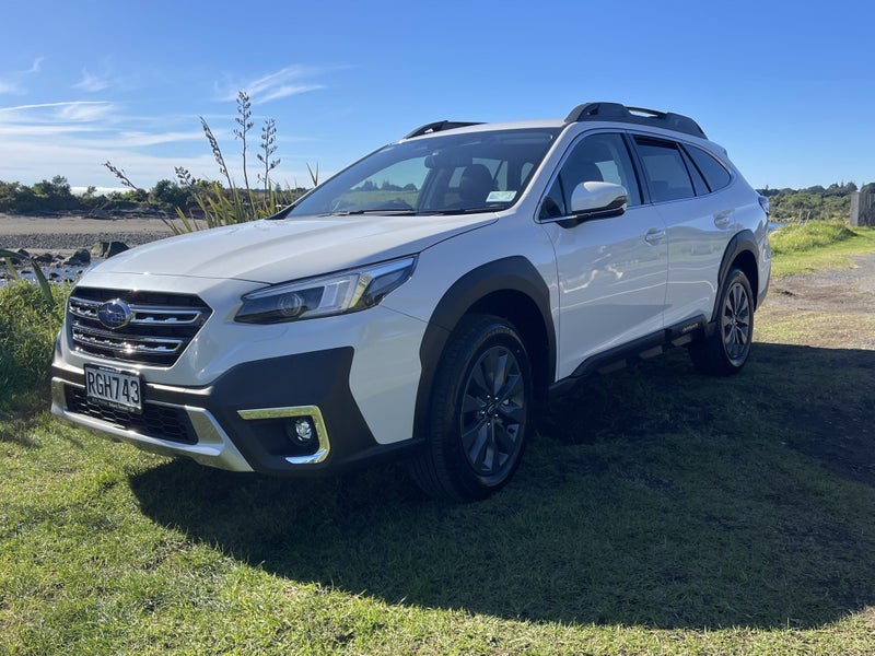 2025 Subaru Outback 2.5i AWD image 4