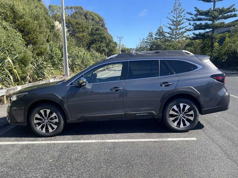 2025 Subaru Outback 2.5i AWD image 5