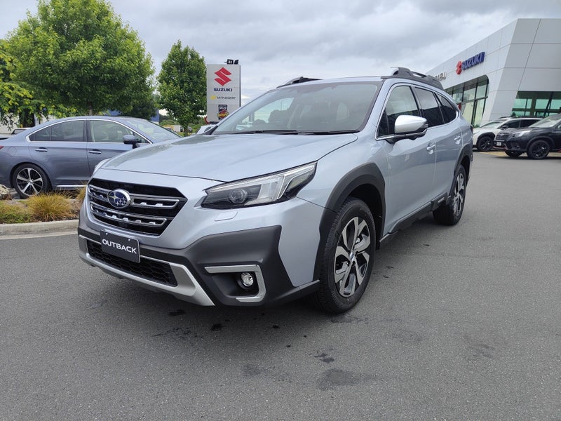2025 Subaru Outback 2.5i Touring image 3