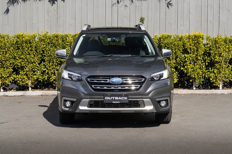2025 Subaru Outback 2.5i Touring image 4