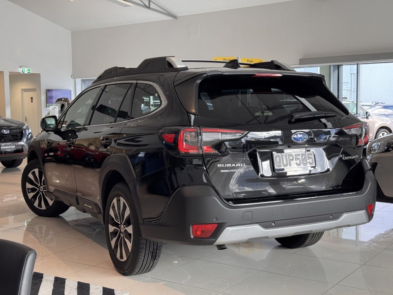 2025 Subaru Outback 2.5i Touring NZ New image 3