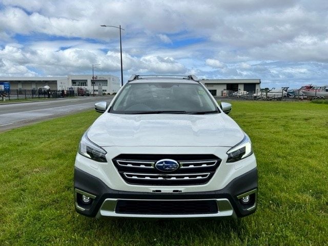 2025 Subaru Outback 2.5i Touring SLT image 2
