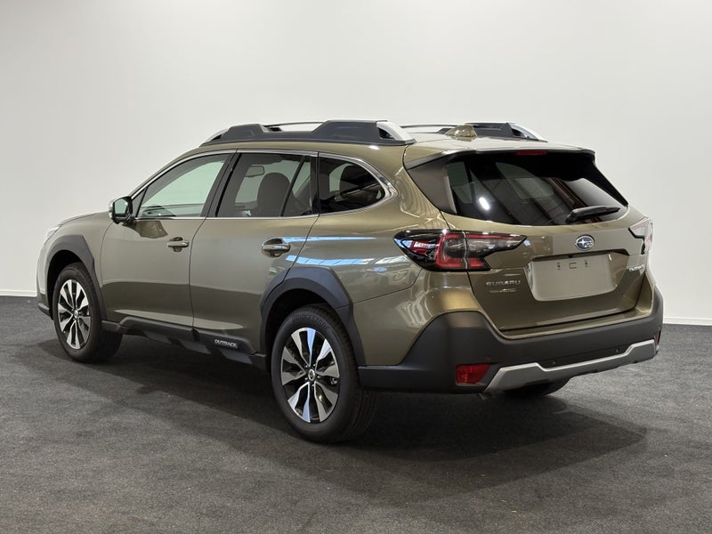 2025 Subaru Outback 2.5i Touring SLT image 5