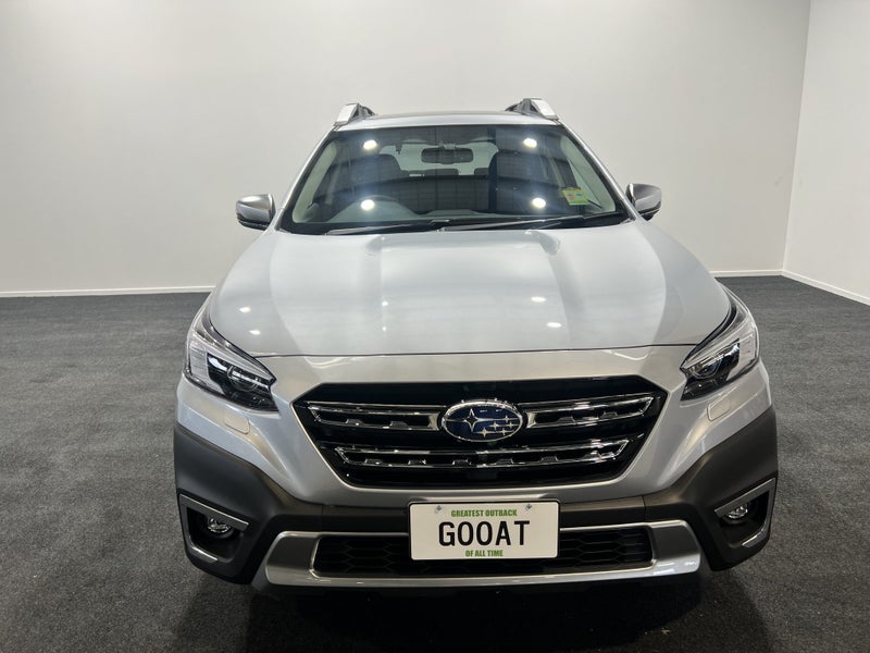 2025 Subaru Outback 2.5i Touring SLT image 2