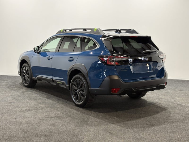 2025 Subaru Outback 2.5i Touring SLT image 5