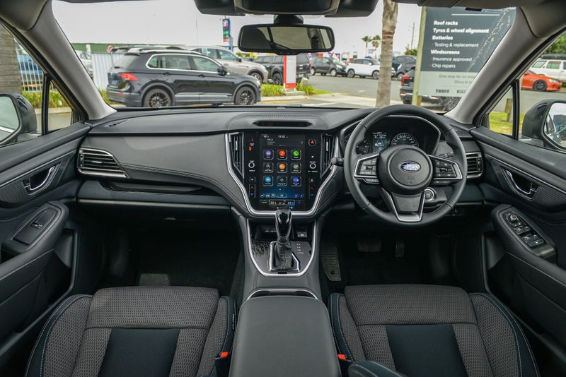 2025 Subaru Outback Sport 2.5P image 2