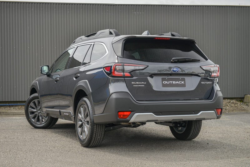 2025 Subaru Outback Sport 2.5P image 3