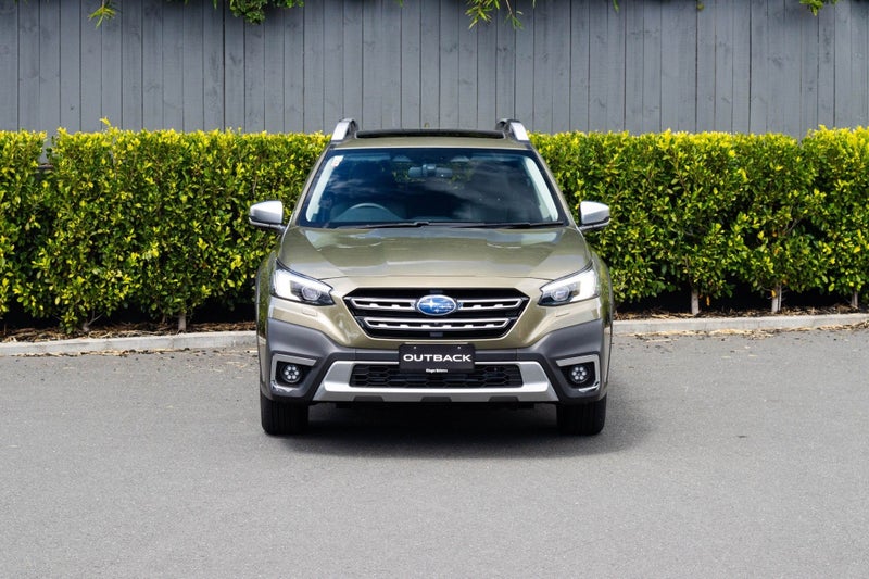 2025 Subaru Outback Touring 2.4T image 4