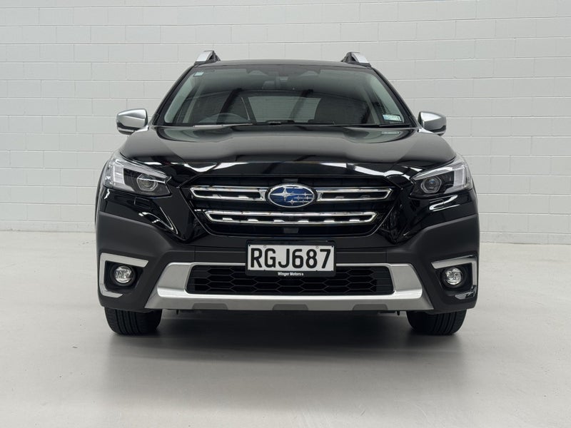 2025 Subaru Outback Touring 2.5 image 2