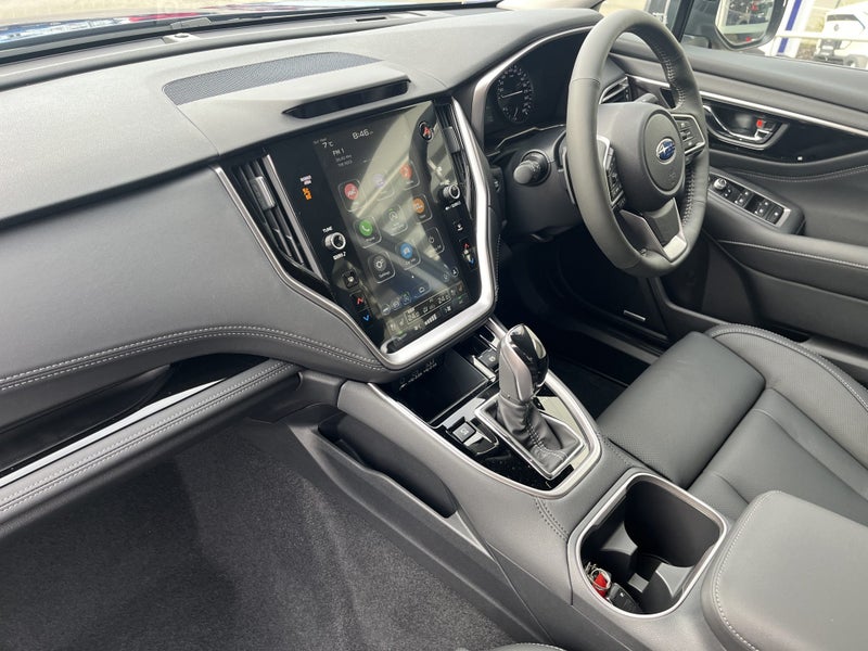 2025 Subaru Outback Touring 2.5 image 5