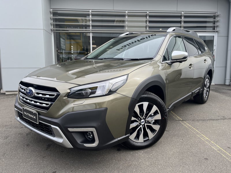 2025 Subaru Outback Touring 2.5 image 1