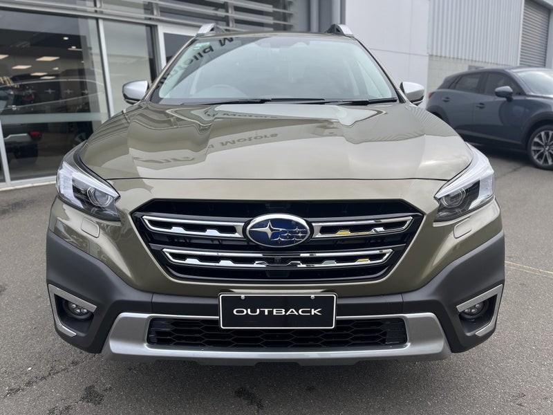 2025 Subaru Outback Touring 2.5 image 2