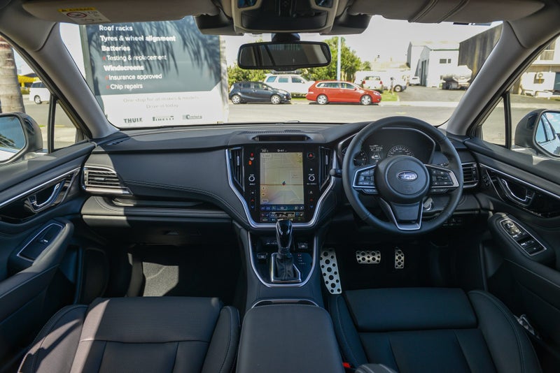 2025 Subaru Outback Touring 2.5I image 2