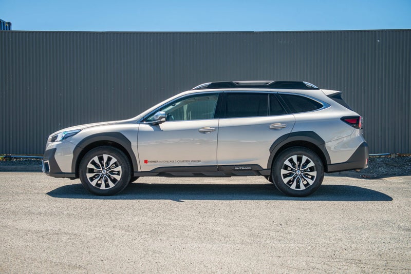 2025 Subaru Outback Touring 2.5P/4Wd image 5