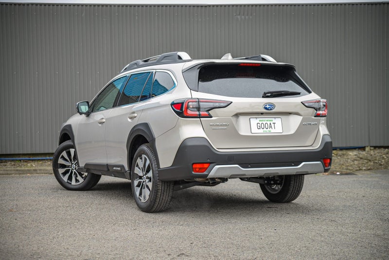 2025 Subaru Outback Touring 2.5P/4Wd image 3